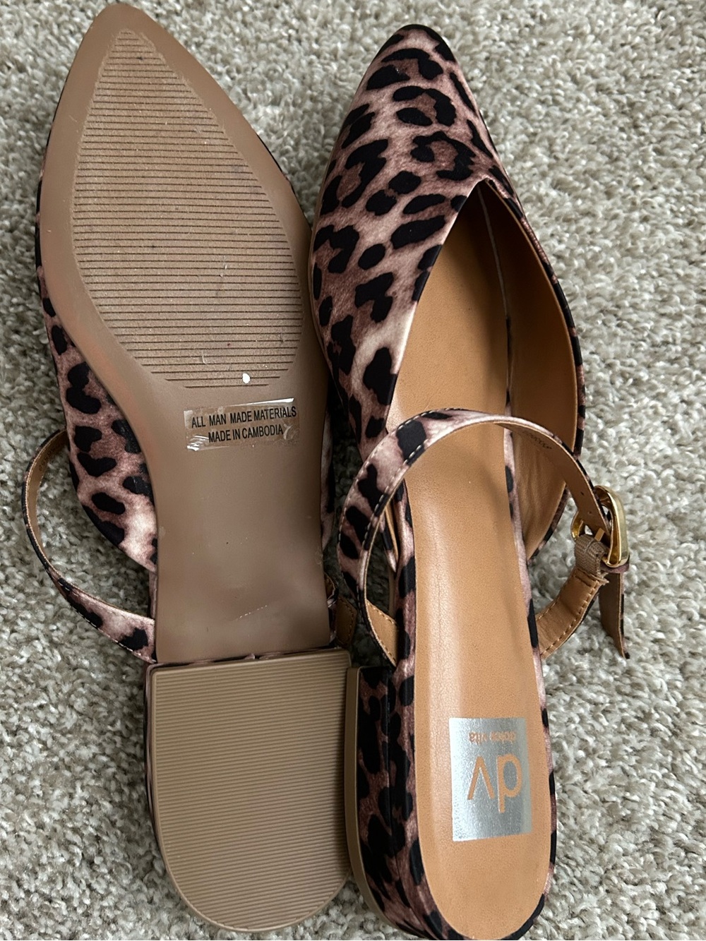 DV by Dolce Vita Domainica Leopard Print Pointed Mule Slip on  9.5 - Picture 6 of 7